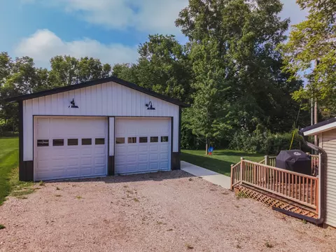 205 E Pearl St, Danvers, IL 61732 photo 45