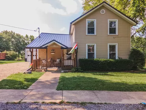 205 E Pearl St, Danvers, IL 61732 photo 34