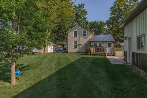 205 E Pearl St, Danvers, IL 61732 photo 25