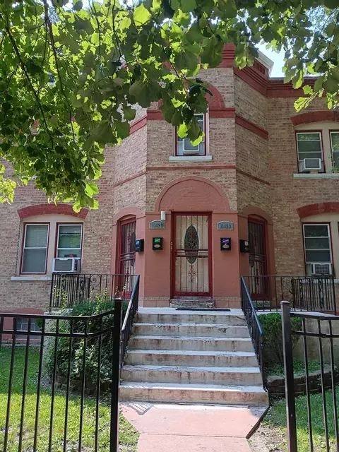 Undisclosed, Chicago, IL 60628