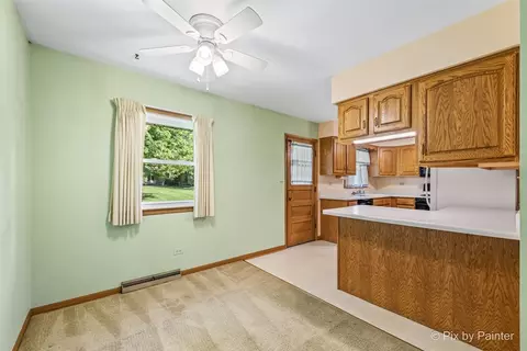 527 Summit St, Algonquin, IL 60102 photo 15