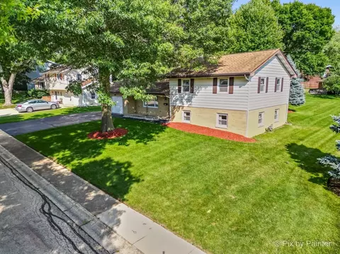 527 Summit St, Algonquin, IL 60102 photo 5