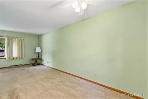 527 Summit St, Algonquin, IL 60102 photo 9