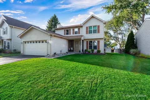 1860 Oriole Dr, Elk Grove Village, IL 60007