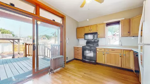 5014 W Cornelia Ave, Chicago, IL 60641 photo 12