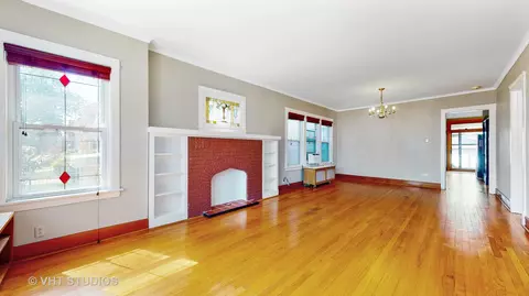 5014 W Cornelia Ave, Chicago, IL 60641 photo 8
