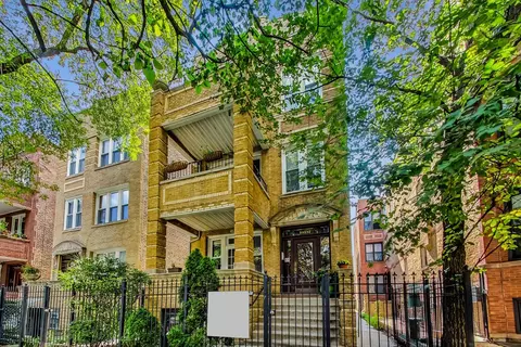 2345 W Thomas St #3F, Chicago, IL 60622