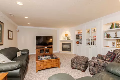 3 Somerset Ct, Bloomington, IL 61701 photo 47