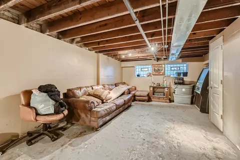 829 E 89th Pl, Chicago, IL 60619 photo 14