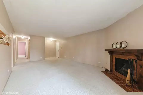 2730 Northampton Dr #B2, Rolling Meadows, IL 60008 photo 5