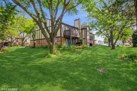 2730 Northampton Dr #B2, Rolling Meadows, IL 60008 photo 18