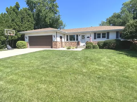 467 Jan Dr, Manteno, IL 60950