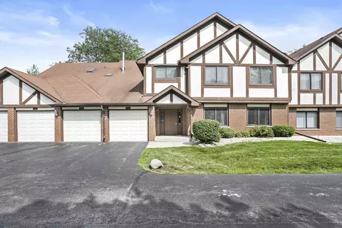 930 E Steger Rd #930, Crete, IL 60417