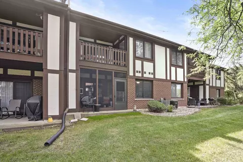 930 E Steger Rd #930, Crete, IL 60417 photo 2
