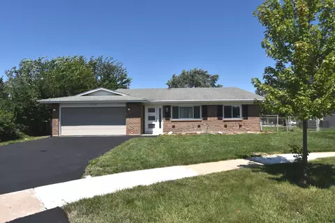 2124 Sunnydale St, Woodridge, IL 60517