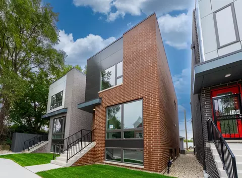 2532 S Stark St, Chicago, IL 60608