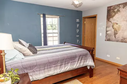 807 Stewart Ave, Elgin, IL 60120 photo 29