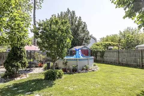 807 Stewart Ave, Elgin, IL 60120 photo 6