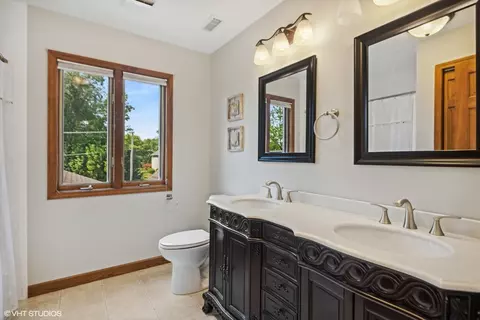 6415 Western Ave, Willowbrook, IL 60527 photo 11