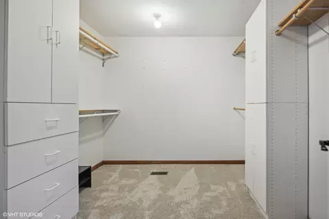 6415 Western Ave, Willowbrook, IL 60527 photo 9