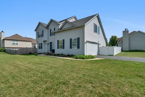 25531 W Gateway Cir, Plainfield, IL 60585 photo 2