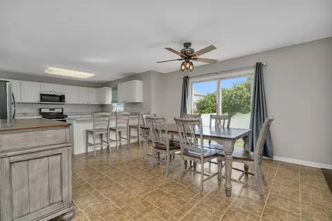 25531 W Gateway Cir, Plainfield, IL 60585 photo 5