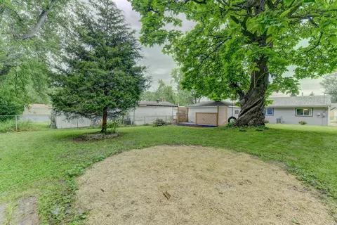 208 Hereford Ave, Steger, IL 60475 photo 14