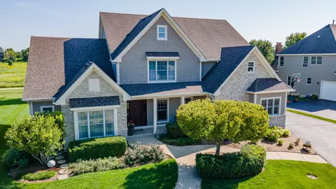 3 E N723 E Laura Ingalls Wilder Rd, Saint Charles, IL 60175