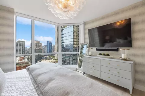 21 E Huron St #1706, Chicago, IL 60611 photo 22