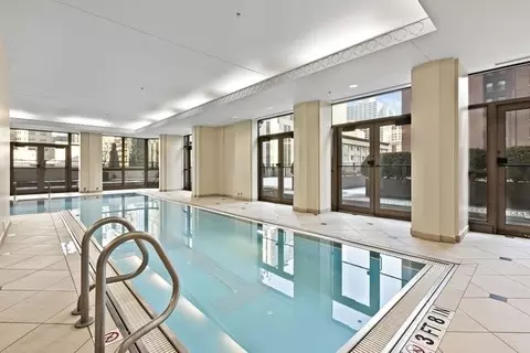21 E Huron St #1706, Chicago, IL 60611 photo 27