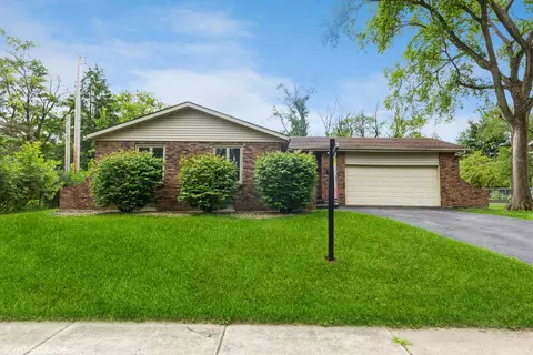 318 Herman St, Crete, IL 60417