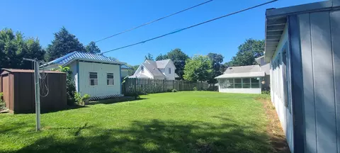 910 Hemlock Ave, Dixon, IL 61021 photo 28