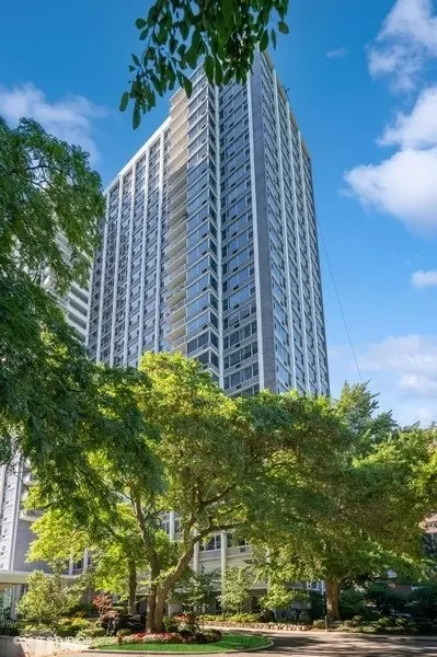 4250 N Marine Dr #2135, Chicago, IL 60613