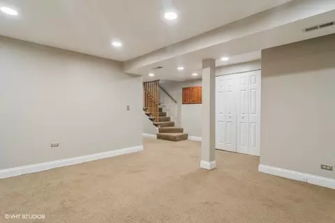 4143 S Berkeley Ave, Chicago, IL 60653 photo 14