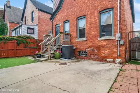 4143 S Berkeley Ave, Chicago, IL 60653 photo 18