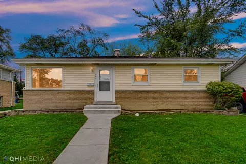 540 W Moreland Ave, Addison, IL 60101