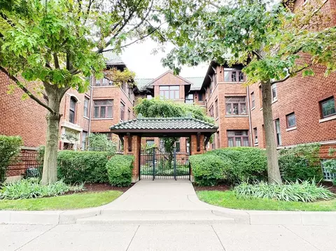 1146 Washington Blvd #2, Oak Park, IL 60302