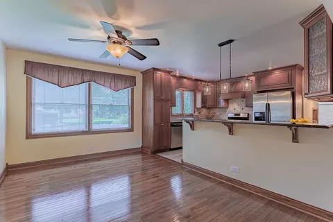 400 Walters Ln, Itasca, IL 60143 photo 7