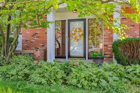 400 Walters Ln, Itasca, IL 60143 photo 4