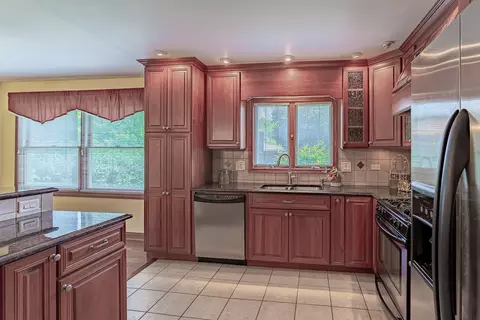 400 Walters Ln, Itasca, IL 60143 photo 12