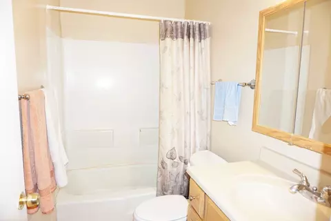 1500 Robin Cir #419, Hoffman Estates, IL 60169 photo 11