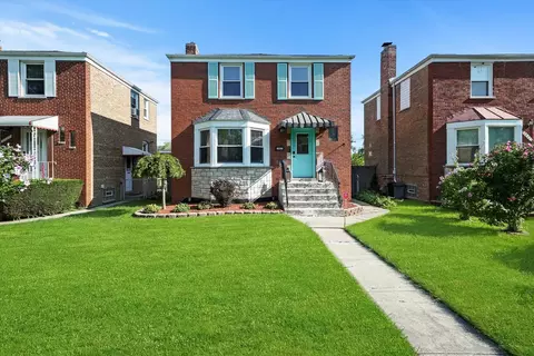 3823 Gladys Ave, Bellwood, IL 60104