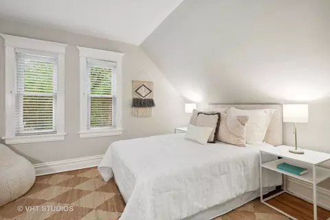 2139 W Thomas St, Chicago, IL 60622 photo 24