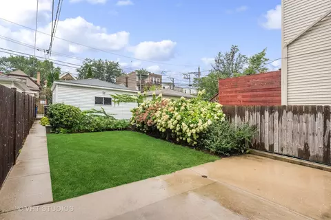 2139 W Thomas St, Chicago, IL 60622 photo 32