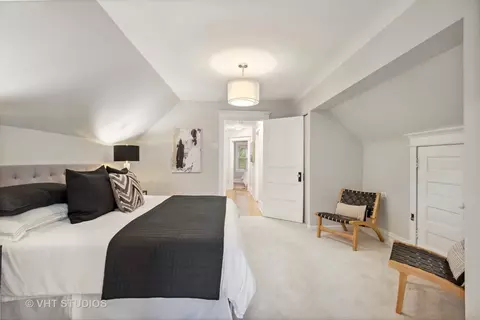 2139 W Thomas St, Chicago, IL 60622 photo 19