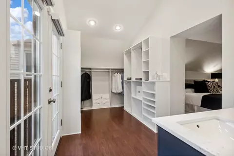 2139 W Thomas St, Chicago, IL 60622 photo 23