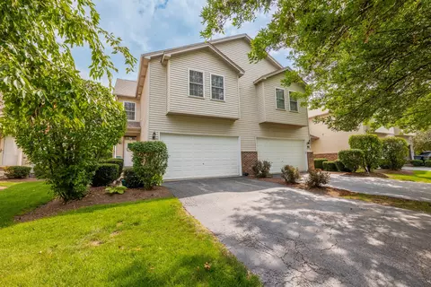 914 Case St, Naperville, IL 60563