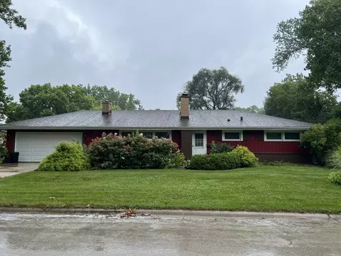 1948 Paddock Ct, Wheaton, IL 60187