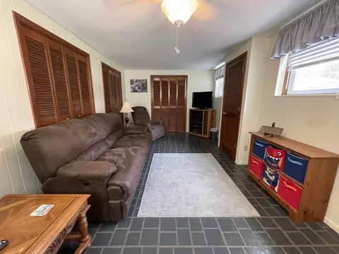 2404 Plum St, Peru, IL 61354 photo 14