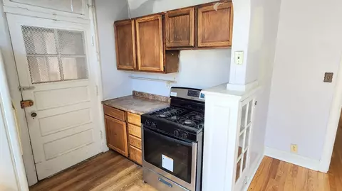 6749 N Artesian Ave #2B, Chicago, IL 60645 photo 6